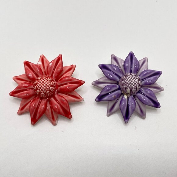 Vintage Acrylic Painted Flower Brooches (Set of 2) - Picture 2 of 12